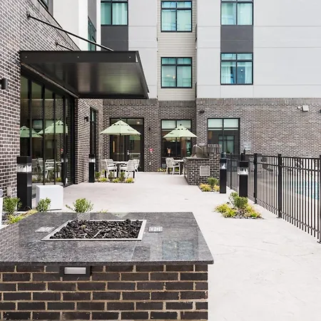 Hotel By Marriott Metro Center Nashville