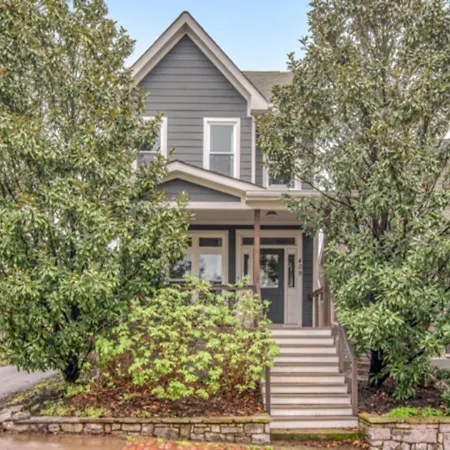 The Magnolia House Guest house *