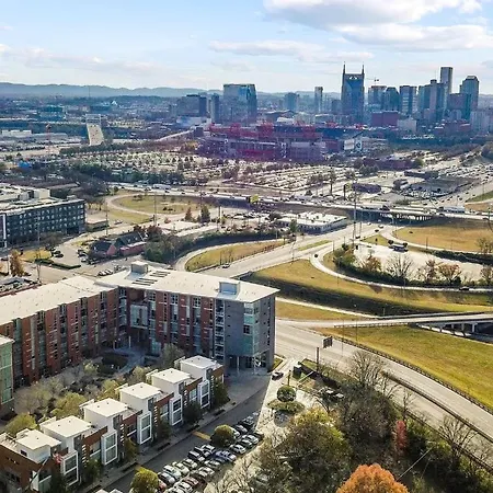 5m102 Two-story 2br 2ba Work Live * Nashville