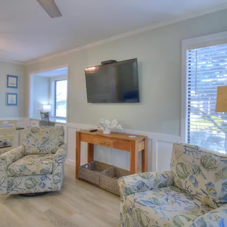 Holiday home Tilghman & Racquet Club - 114 *