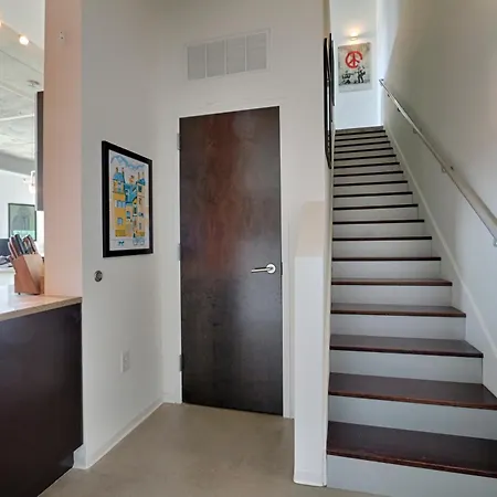 2115 Yeaman Place Holiday home