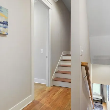 1313 Wade Avenue Hbr *
