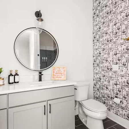 East Getaway Walkable & Near Downtown * Nashville