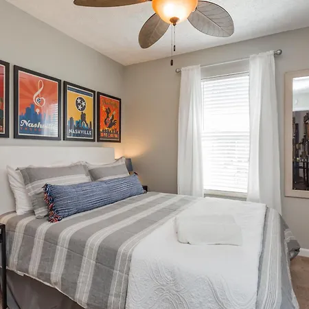 Looby Location- Charming 3br 10 Min To Downtown *