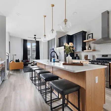 The Camellia & The Bluestem - Two Four Bedroom Homes Nashville