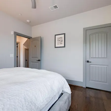 Gns Essentials - - 1011 Southside Ct - Main House Holiday home Nashville