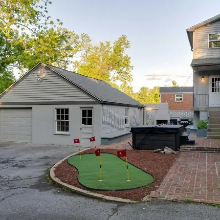 The Playground: 5br With Hot Tub, Cinema, And Arcade * Nashville