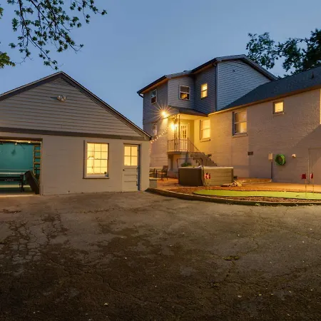 The Playground: 5br With Hot Tub, Cinema, And Arcade