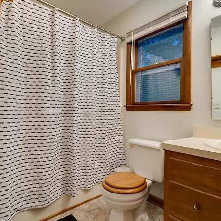The Playground: 5br With Hot Tub, Cinema, And Arcade *