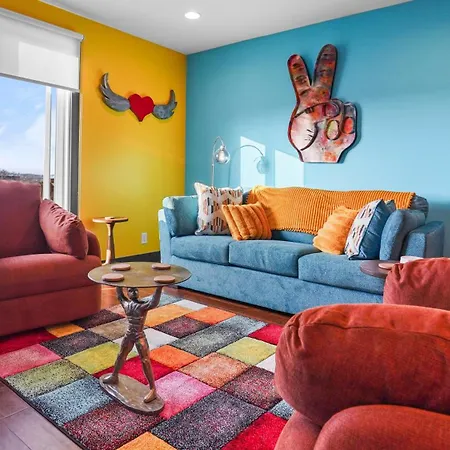 13 At 64 Fern Ave Hbr Apartment *
