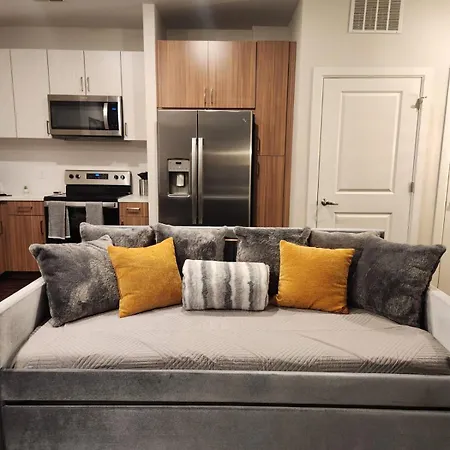 The Gulch Music Row Broadway Parking Apartment