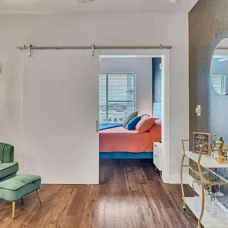 The Gulch Music Row Broadway Parking Apartment Nashville