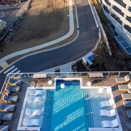 Apartment Corporate Chic Walkable And Quiet *