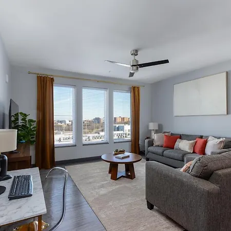 Music Vibes 2br 2ba Near Downtown *