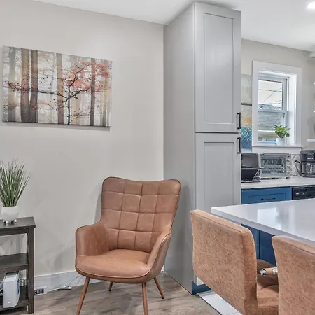 Cute, Charming, West Nash,1 Bed 1bath , Private Fenced Yard * Nashville