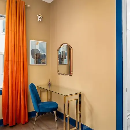 Chic Oasis 2 Miles From Dt - Pool Table - B-dashy *