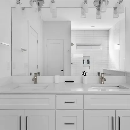 Chic Oasis 5 Mins To Broadway 8 Beds B-nashy * Nashville
