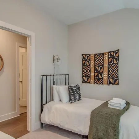 The Dahlia Holiday home Nashville