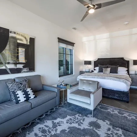 121 Floor 1 2 By Avantstay Sleeps 34 10 Units In