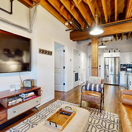 Apartment Access Pass #104 *