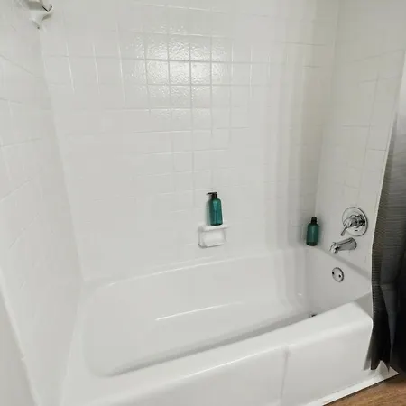 Brentwood A2 I Cozy & Comfy I 2bd I Free Parking Nashville