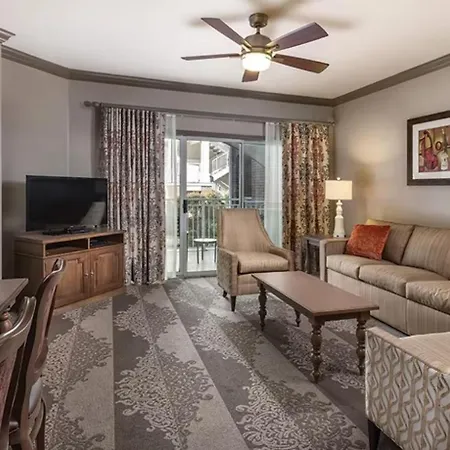 Beautiful In 2bd Holiday home *