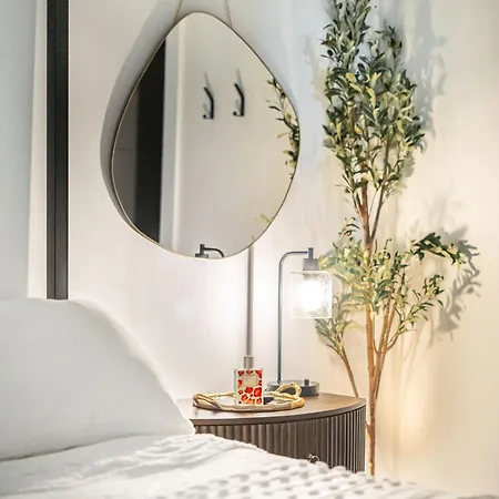 Cental Luxe 2 Bed 2 Bath Apartment Nashville