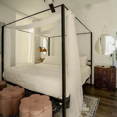 2 Bed 2 Bath Nest For Family Nashville