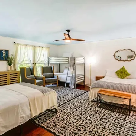 Charming Country Retreat - Birdwatcher Paradise Near Holiday home