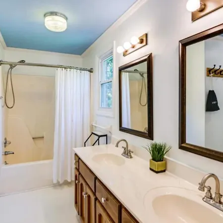 Charming Country Retreat - Birdwatcher Paradise Near