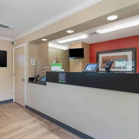 Extended America - - Airport - Music Hotel
