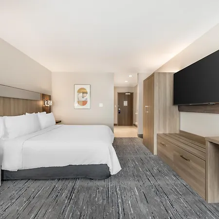 Express & West End - Univ Area By Ihg Hotel