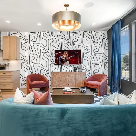 Holiday home Cadence - Rooftop Decks - Skyline Views - Hot Tub Nashville