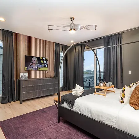 Luxe-high Note-rooftop Hot Tub-3 Mins To Broadway *