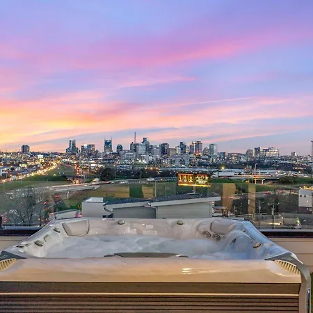 Luxe-high Note-rooftop Hot Tub-3 Mins To Broadway * Nashville