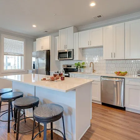 Melrose Fusion - 6 Units - Minutes To Broadway Nashville