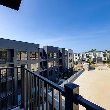 Tesseris Muse - 3 Side-by-side Units - Odyssey Holiday home Nashville