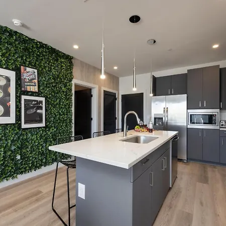 Tesseris Muse - 3 Side-by-side Units - Odyssey Holiday home