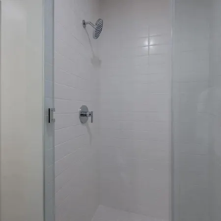 Plush Haven-2 Unit Combo-walk To Broadway Holiday home Nashville