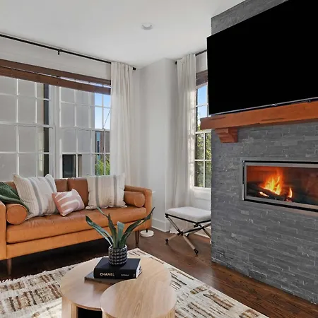The High Note - Spectacular Rooftop Walk To Gulch Holiday home Nashville