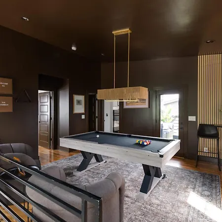 The Gambler - Pool Table Rooftop With Firepit * Nashville