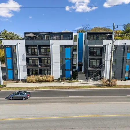 East Nash 13 Mins From Broadway Apartment