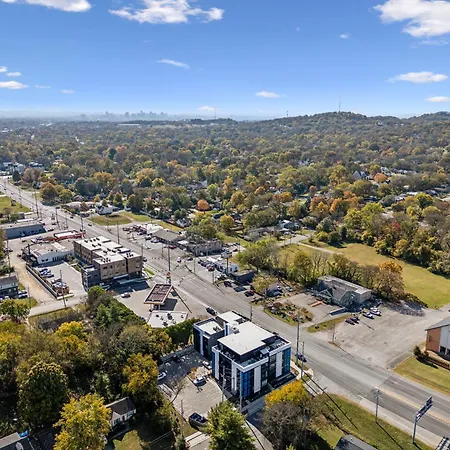 East Nash 13 Mins From Broadway Nashville