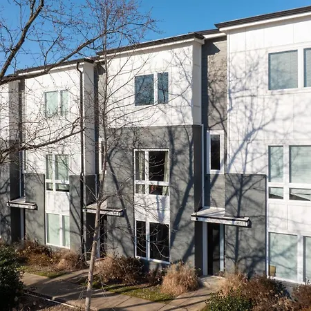 615 Vibe East Getaway 3 Miles To Downtown Holiday home Nashville