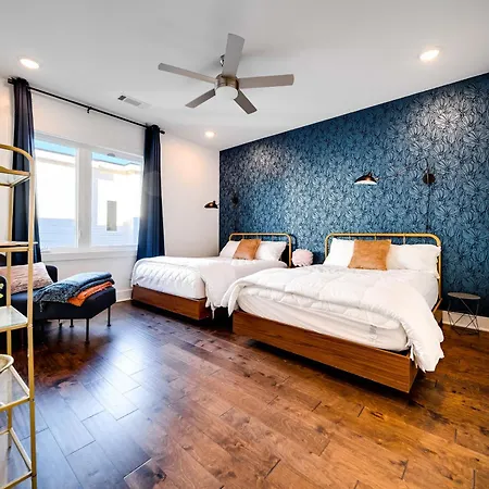 Holiday home 615 Vibe East Getaway 3 Miles To Downtown *