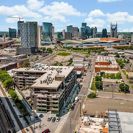Holiday home Layla's Downtown Nash Retreat | Walk To Broadway - Pool, Gym, Private Balcony, And More! Nashville