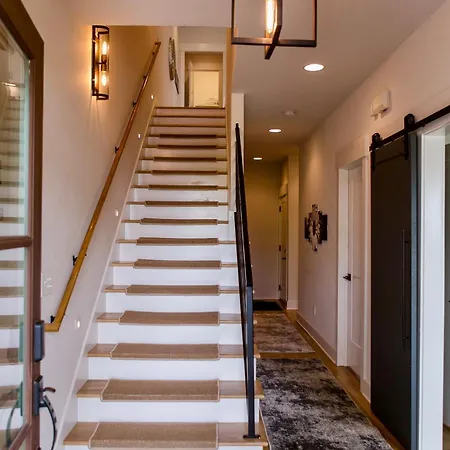 Holiday home The Urban River - 4br Getaway *