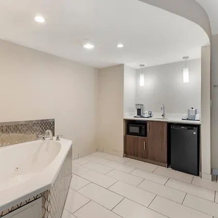 Hotel Express & Southeast - Antioch By Ihg