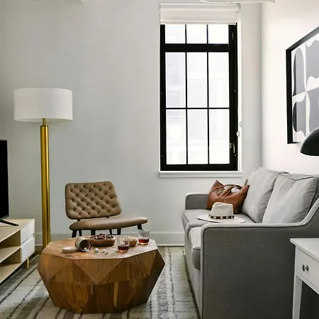 Aparthotel Boulevard Downtown 4*