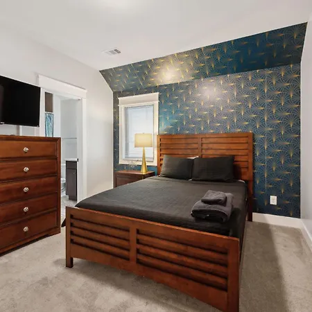 Apartment Spacious Retreat Mins To Broadway & East Nashville